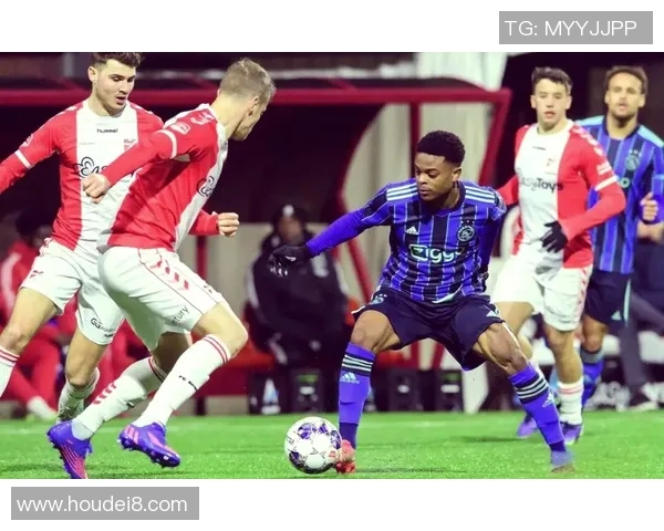 埃因霍温与阿尔克马尔精彩对决直播全程回顾与分析