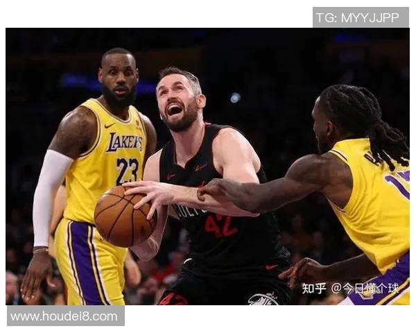 湖人对决热火央视直播精彩瞬间回顾与赛后分析