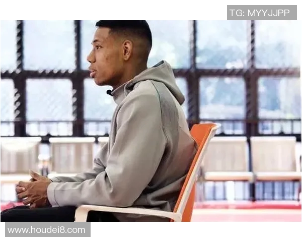 祝铭震的奋斗历程与音乐梦想：从青涩少年到璀璨星辰的成长之路