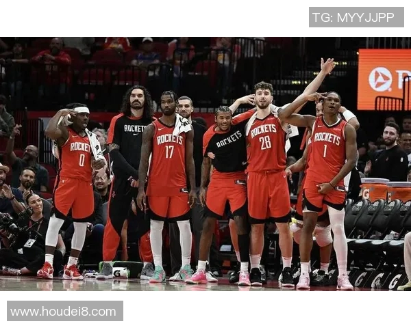 2017年季后赛火箭与雷霆激战回顾两队巅峰对决的精彩瞬间与战术分析