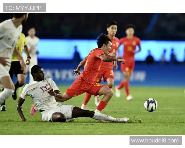 2018年9月中国男足迎战卡塔尔全力争胜展现实力与斗志