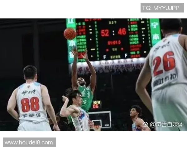 CBA激战辽宁男篮对决新疆队精彩回顾与赛后分析